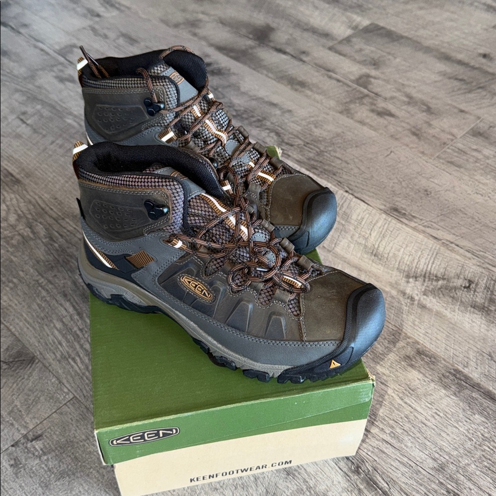 NWT KEEN black olive/golden brown men’s - Picture 3 of 7